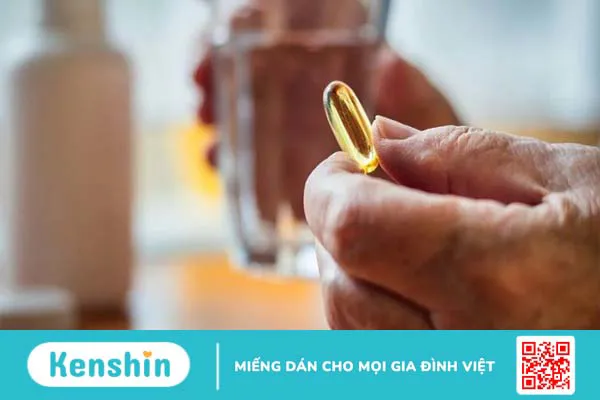 Hướng dẫn cách uống dầu cá đúng cách an toàn, hiệu quả