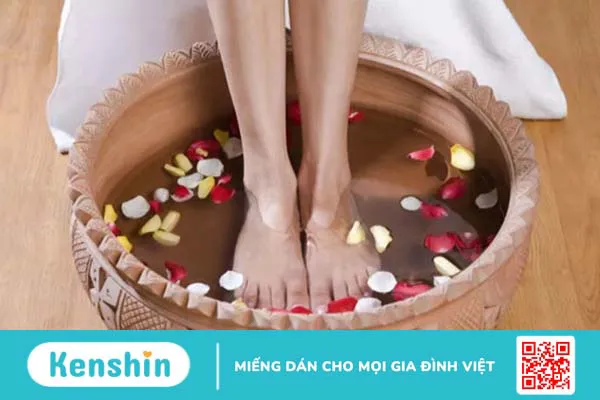 Không nên mang tất khi đi ngủ vào mùa lạnh