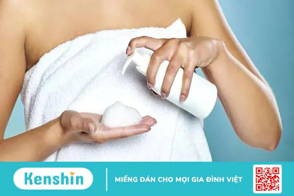 Làm gì khi bao cao su bị rách? Cách xử trí và phòng ngừa kịp thời