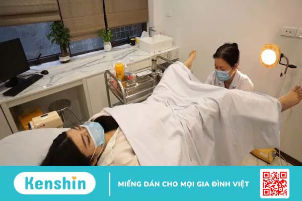 Làm gì khi bao cao su bị rách? Cách xử trí và phòng ngừa kịp thời