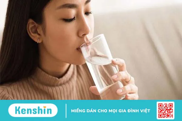 Lấy gỉ mũi đúng cách cho người lớn: 6 điều bạn cần lưu ý