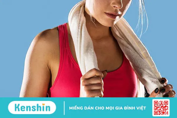 Massage lưng và cổ giúp giảm đau hiệu quả