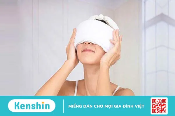 Mắt nhìn thấy đốm sáng là gì? Nguyên nhân và cách phòng tránh