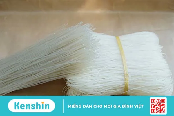 Miến bao nhiêu calo? Ăn miến có béo không? Cách ăn miến giảm cân