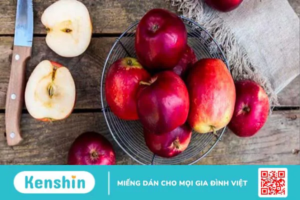 Một quả táo chứa bao nhiêu calo? Ăn táo có béo không?