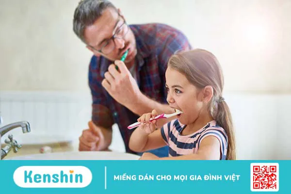 Nên đánh răng trước hay sau khi ăn