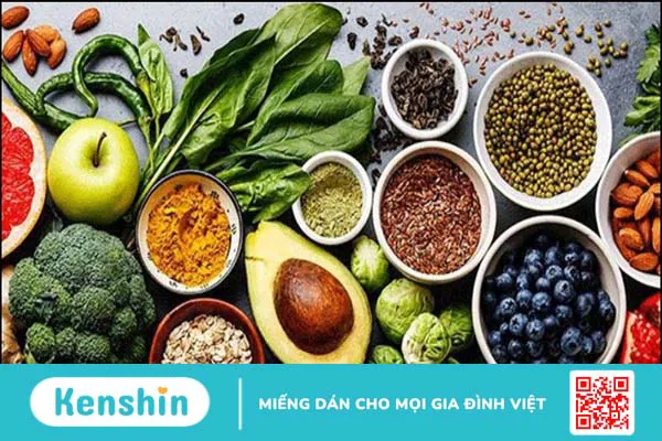 Người bị Covid nên ăn gì và kiêng ăn gì để nhanh hồi phục?