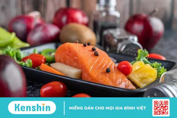 Người giãn tĩnh mạch thừng tinh nên ăn gì để cải thiện