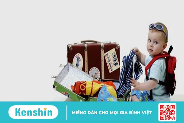 Những lưu ý khi dẫn bé đi tắm biển vào mùa hè