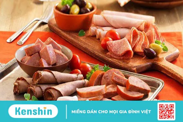 Phụ nữ mang thai nên kiêng ăn gì để có một thai kỳ khỏe mạnh?