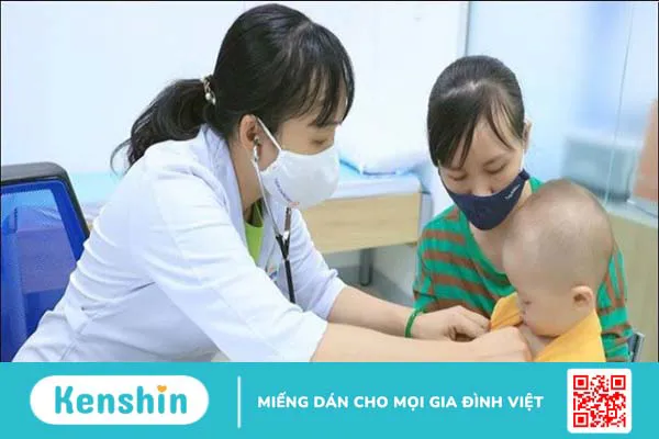 Tại sao phải cho trẻ uống vitamin A? Những lưu ý cha mẹ cần ghi nhớ