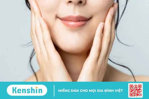 Thành phần dinh dưỡng và lợi ích sức khỏe của dâu tằm