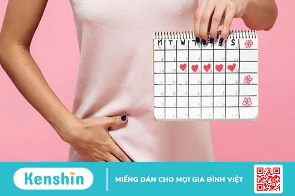 Tinh dầu hoa anh thảo là gì? 10 tác dụng, cách dùng và lưu ý khi sử dụng