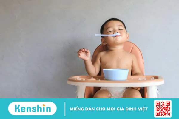 Trẻ biếng ăn phải làm sao? 6 cách khắc phục chứng biếng ăn ở trẻ