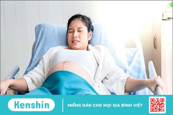 Trẻ sơ sinh bị đau mắt đỏ: Nguyên nhân do đâu và cách xử lý