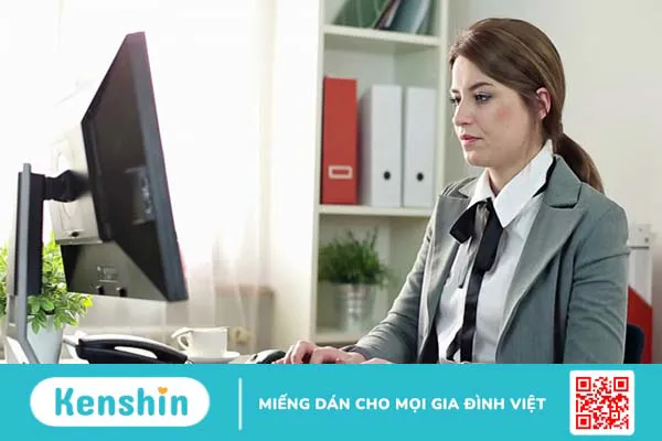 Tuyệt chiêu giữ mắt luôn khỏe khi sử dụng máy vi tính hằng ngày