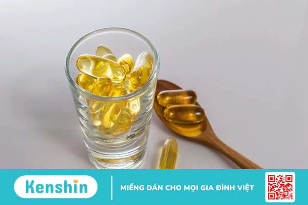 Uống tinh dầu hoa anh thảo có trị hết mụn nội tiết không?