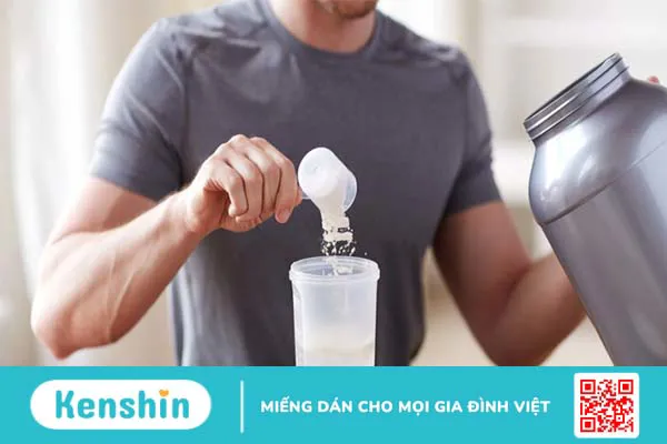 Uống whey protein có gây mụn không? Nguyên nhân, cách khắc phục