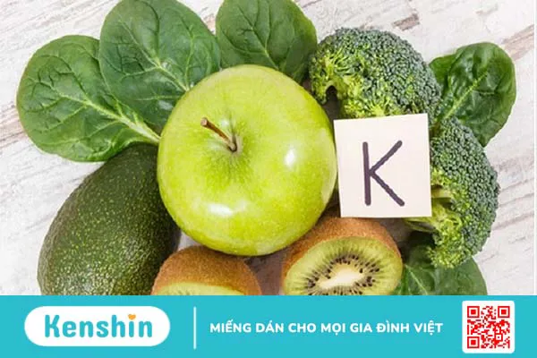 Vitamin K là gì? Tác dụng, cách dùng, tác dụng phụ, thực phẩm chứa vitamin K