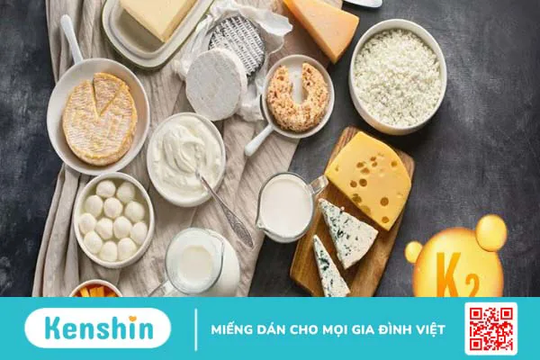 Vitamin K2 là gì? Công dụng, liều dùng và tác dụng phụ khi sử dụng