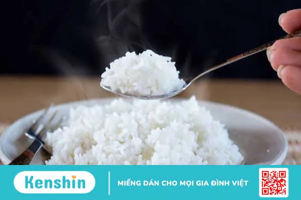 1 chén cơm bao nhiêu calo? Ăn cơm có mập không, cách ăn giảm cân