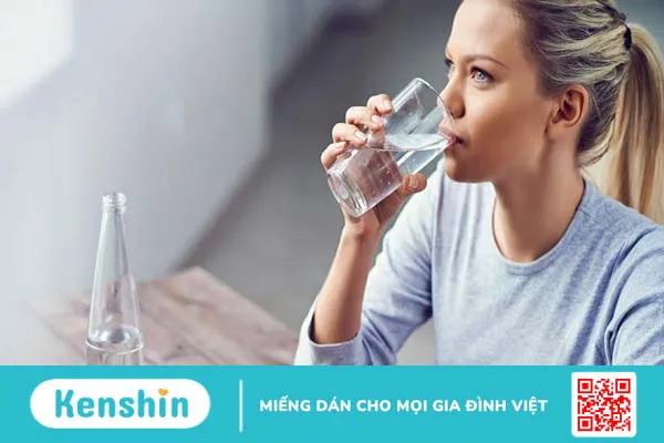 Bị mắc (hóc) xương cá ở cổ họng phải làm sao? 10 mẹo chữa hóc xương