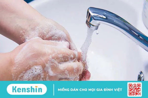 Biện pháp bảo vệ mình khi đến các trung tâm thương mại, siêu thị trong thời gian dịch covid-19