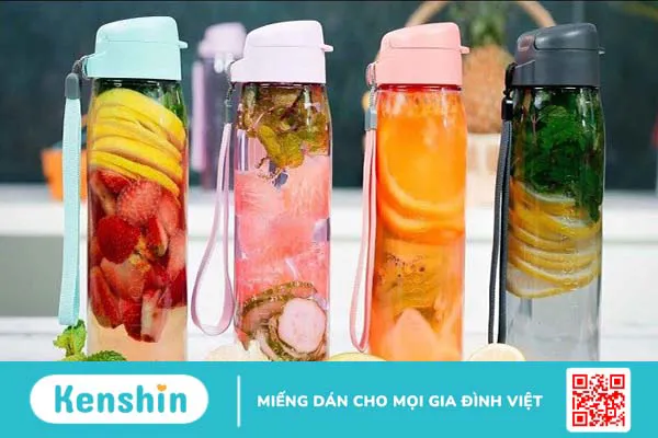 Nước detox là gì? 5 công thức detox giảm cân hiệu quả