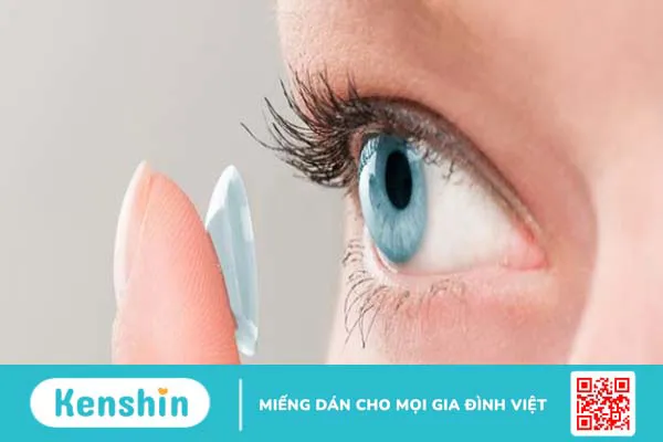 Phòng Covid-19 hiệu quả hơn khi dùng kính gọng thay cho kính áp tròng