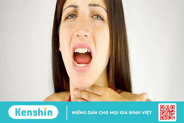 Vì sao bạn bị khàn tiếng vào buổi sáng?